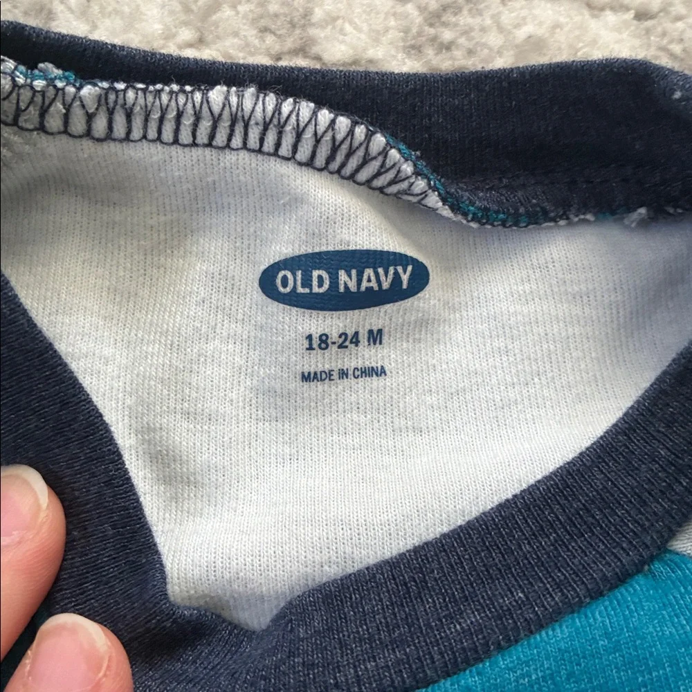 Old Navy Mountain Long Sleeve Onesie - 18-24 Months